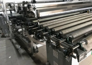 1600mm مکمل طور پر خودکار افقی موصل شیشے کی دھلائی اور خشک کرنے والی مشین